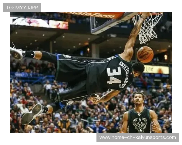 字母哥参加乡村篮球赛亲自上场指导，平民魅力爆棚